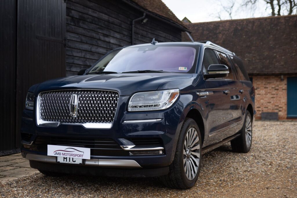 Lincoln Navigator